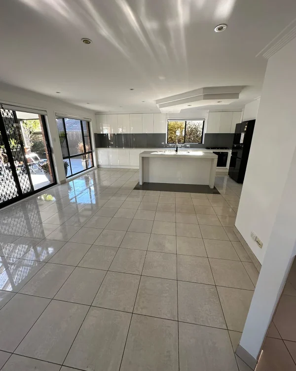 Empty bedroom cleaned and ready for final inspection after end of lease cleaning in Sydney