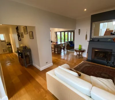 Living room cleaned and arranged after professional Bond cleaning in Sydney